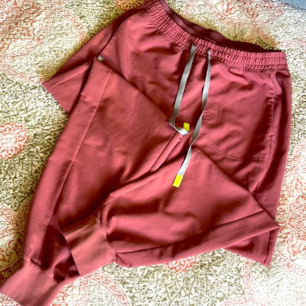 Figs Mauve Mari Skinny Jogger